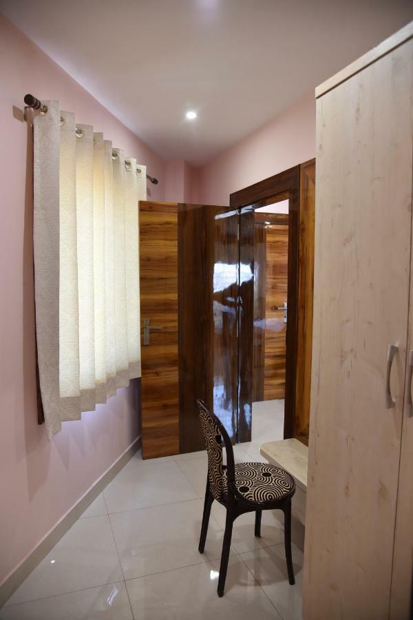 Hotel Pushpanjali Бхопал Экстерьер фото