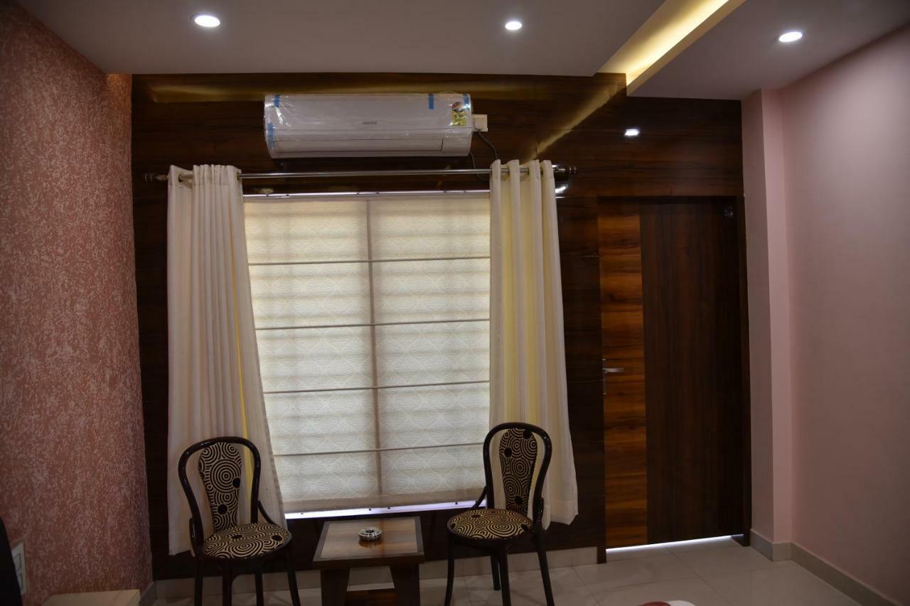 Hotel Pushpanjali Бхопал Экстерьер фото