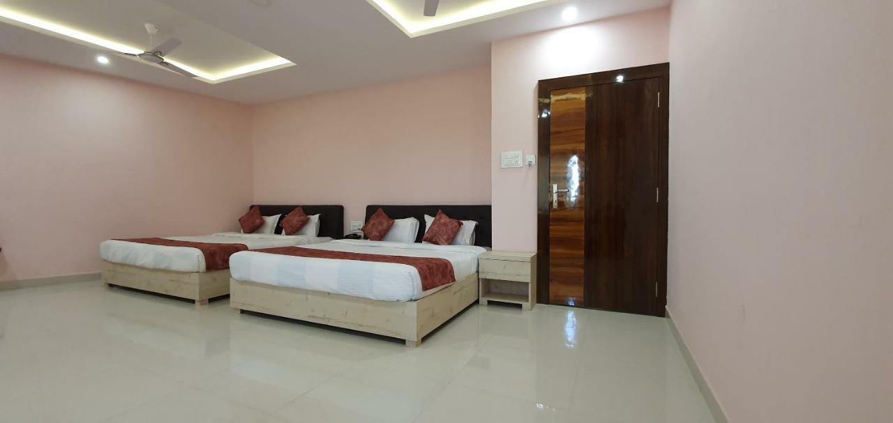 Hotel Pushpanjali Бхопал Экстерьер фото